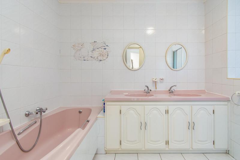 To Let 3 Bedroom Property for Rent in Sonstraal Heights Western Cape